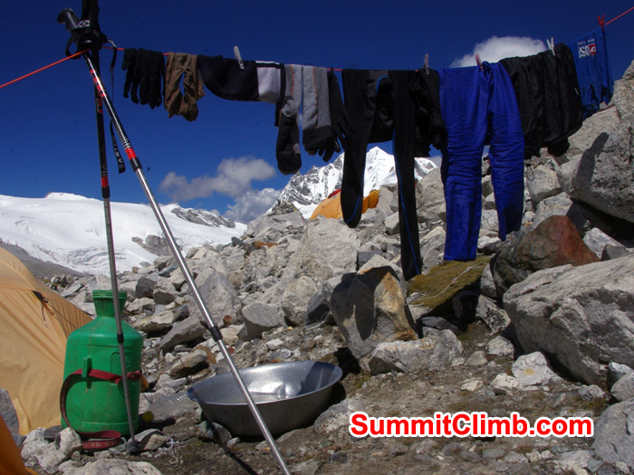 Washing our clothes. Photo Detlef Buckwitz